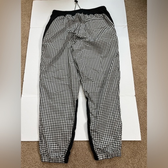 Urban Outfitters Parachute Track Pants Black and White Print Size Large - Picture 2 of 9